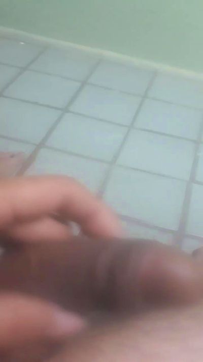 zezinhopravoce live cam on Cam4