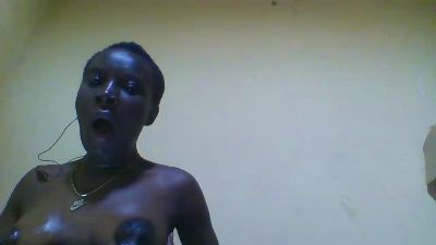 zharalux5 live cam on Cam4