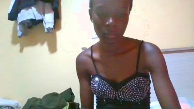 zharalux5 live cam on Cam4
