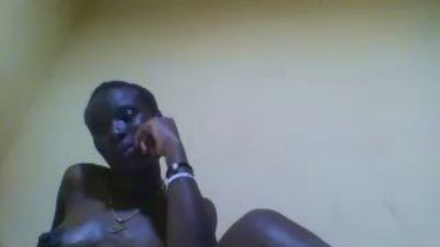 zharalux5 live cam on Cam4