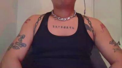 zhishanist4 live cam on Cam4