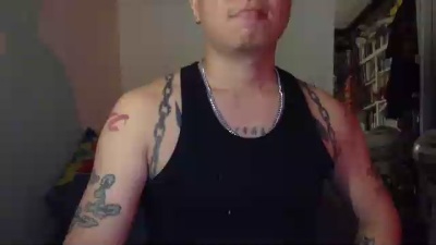 zhishanist4 live cam on Cam4