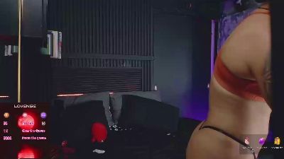 zhoestrong live cam on Cam4