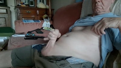 ziggy4694u live cam on Cam4