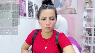 zoe_cortezz live cam on Cam4