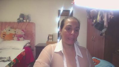 zoe_hotxxx live cam on Cam4