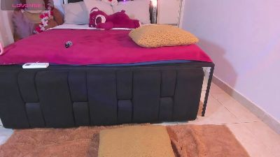 zoe_siren live cam on Cam4