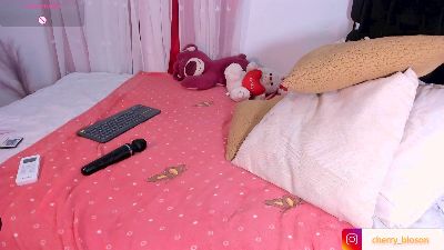 zoe_siren live cam on Cam4