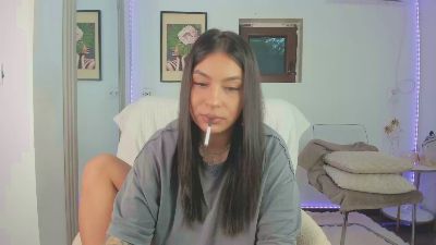 zoeyboobies live cam on Cam4