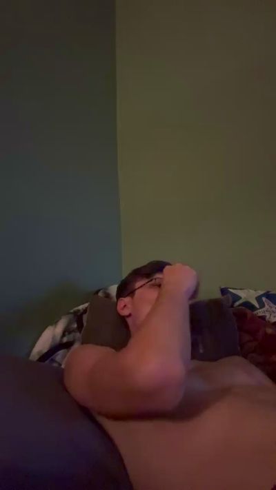 zombieman420 live cam on Cam4