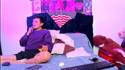 zoren33 live cam on Cam4