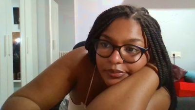 zoritapeligros4 live cam on Cam4