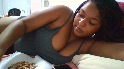 zoritapeligros4 live cam on Cam4