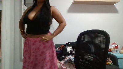 zoritapeligros4 live cam on Cam4