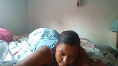 zoritapeligros4 live cam on Cam4