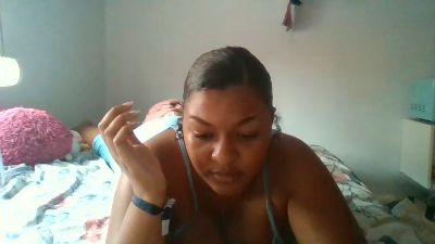 zoritapeligros4 live cam on Cam4