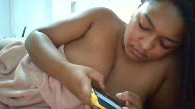 zoritapeligros4 live cam on Cam4