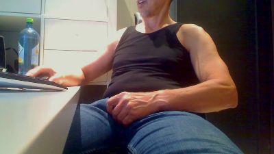 zorro71 live cam on Cam4