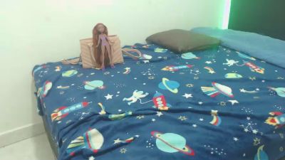 zulyyth live cam on Cam4
